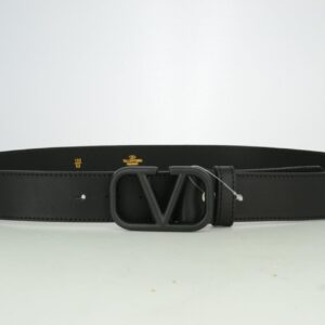 Black V Black Buckle Leather Belt