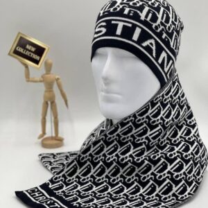 Amazing Hat Scarf