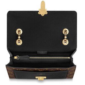 Alternative view of Victoire Black